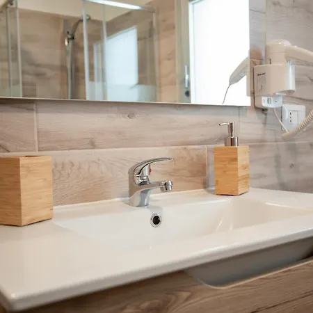 Appartamento Monolocale Lya Torre Lapillo